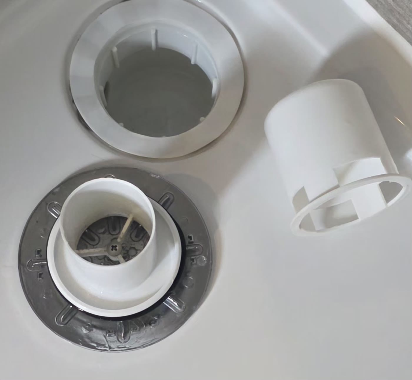Removable bathroom fitting after detailed cleaning